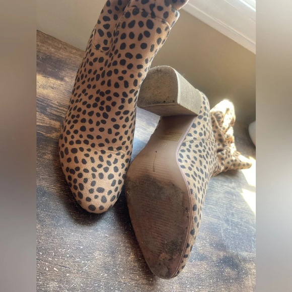 CCOCCI Darby Mid Calf Booties Cheetah size 6 - Picture 7 of 9